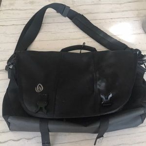 Timbuk2 messenger computer bag